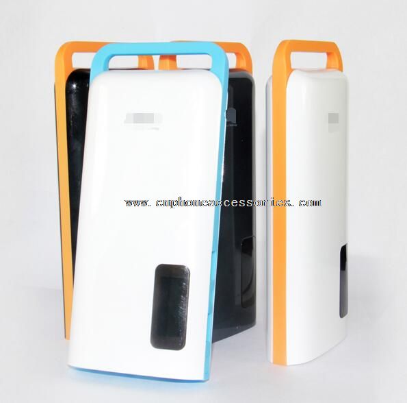 Kekuatan Bank 13000mah dengan LCD Monitor