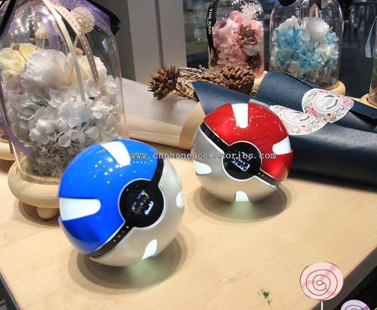 pokeball power bank