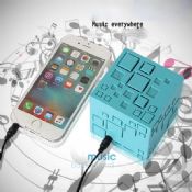 Haut-parleur Bluetooth Cube magique images