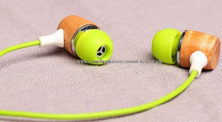 Warna-warni kayu earphone