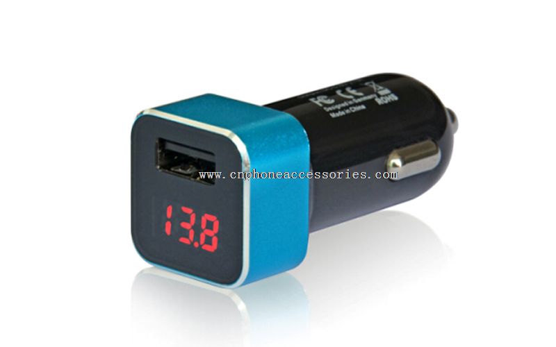 USB biloplader