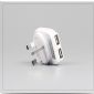 Universal travel adapter med 2 USB-port small picture