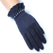 womens douces vêtements gants de laine avec perles images