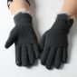 filles sexy touchent gants écran small picture