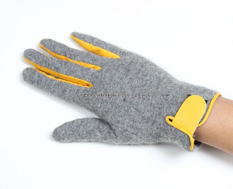 ladies touch screen gloves with anti-slip point