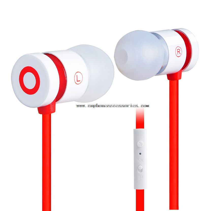 Di Ear earphone derau