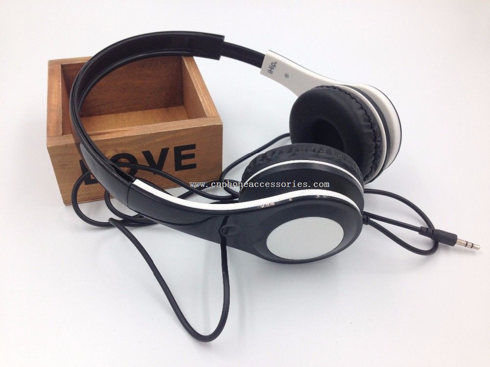 Kablolu Kulaklık ayrılabilir kablo ile müzik