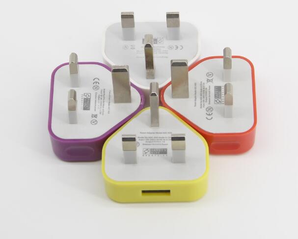 usb mobile phone charger parete