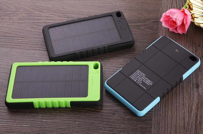  solar power bank waterproof charger