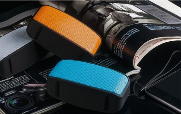 FM radio bluetooth speaker