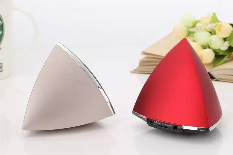 mini segitiga bentuk bluetooth speaker