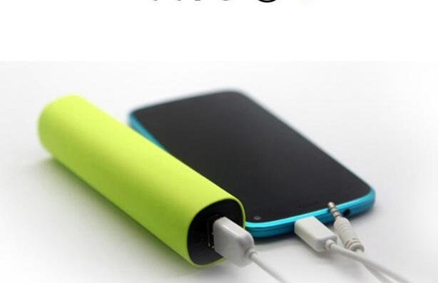 4000mah قدرت بانک با بلندگوی بلوتوث