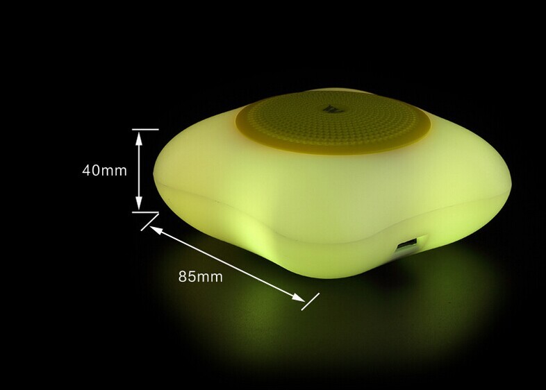 mini speaker with led