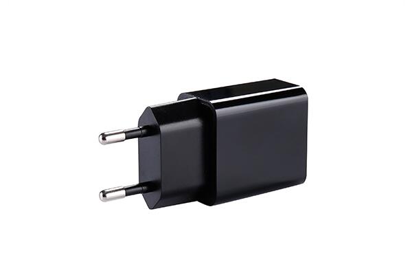 1 Porta 5V 1A Celular Carregador Portátil