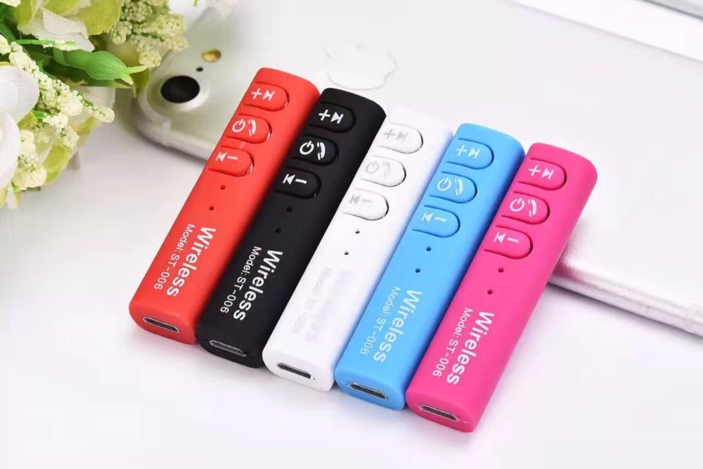 Sports Bluetooth hooked metal earphone with self-timer